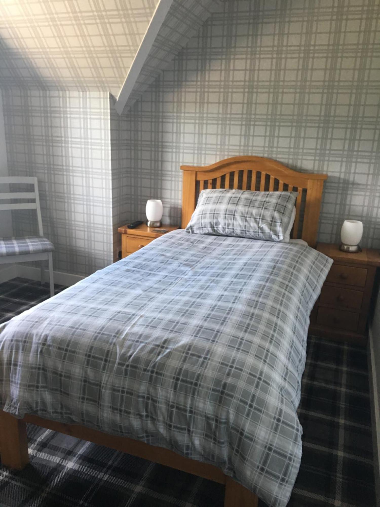 Glenshee Guest House Golspie Buitenkant foto