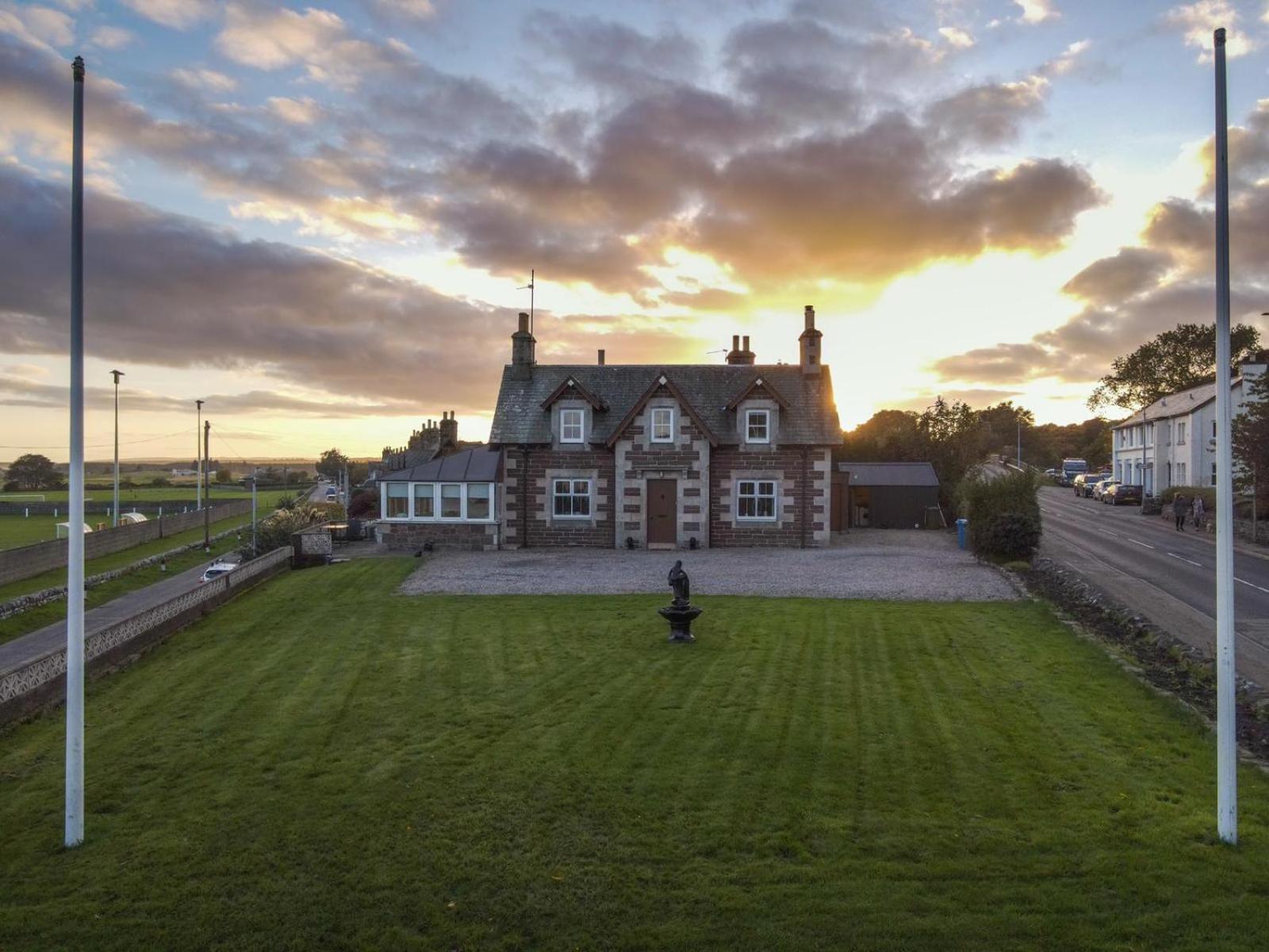 Glenshee Guest House Golspie Buitenkant foto